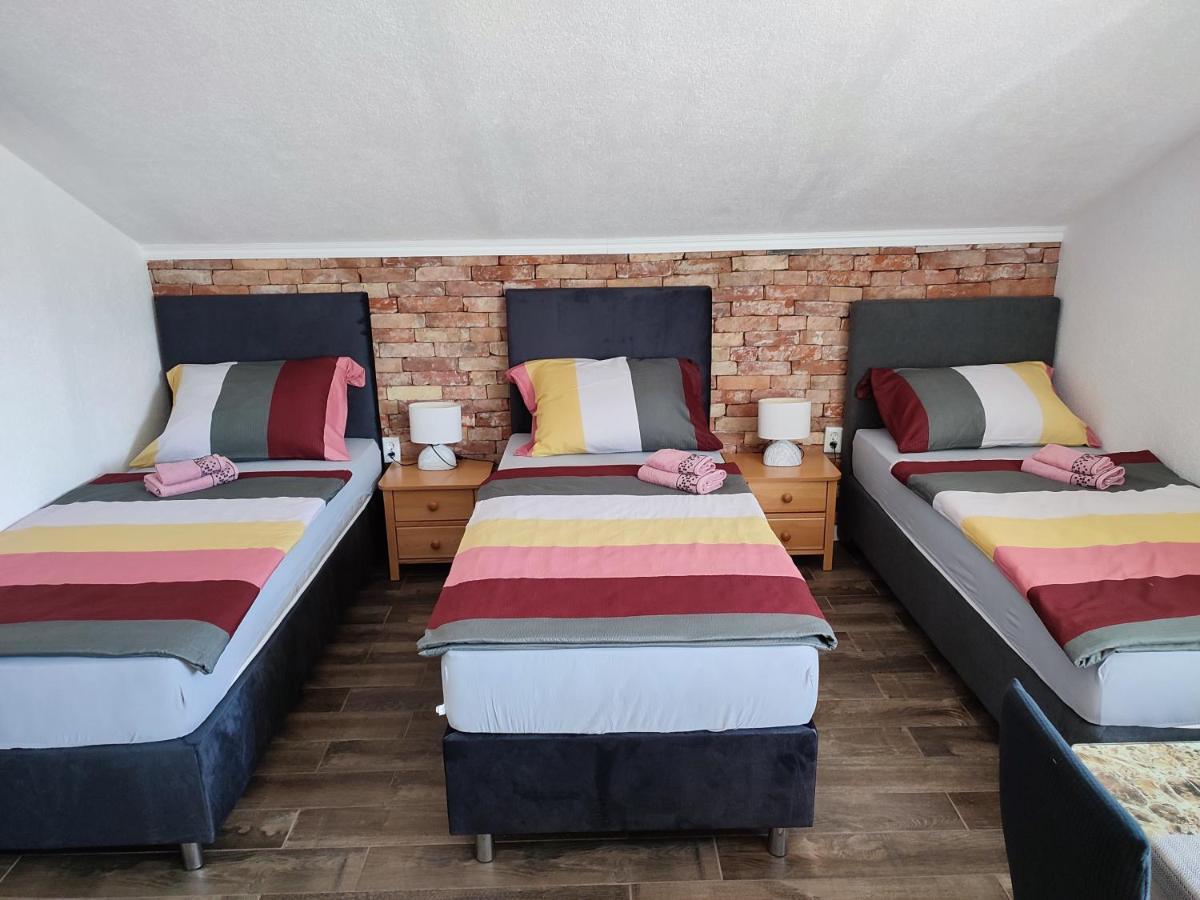 Apartman Toni Gračac Extérieur photo