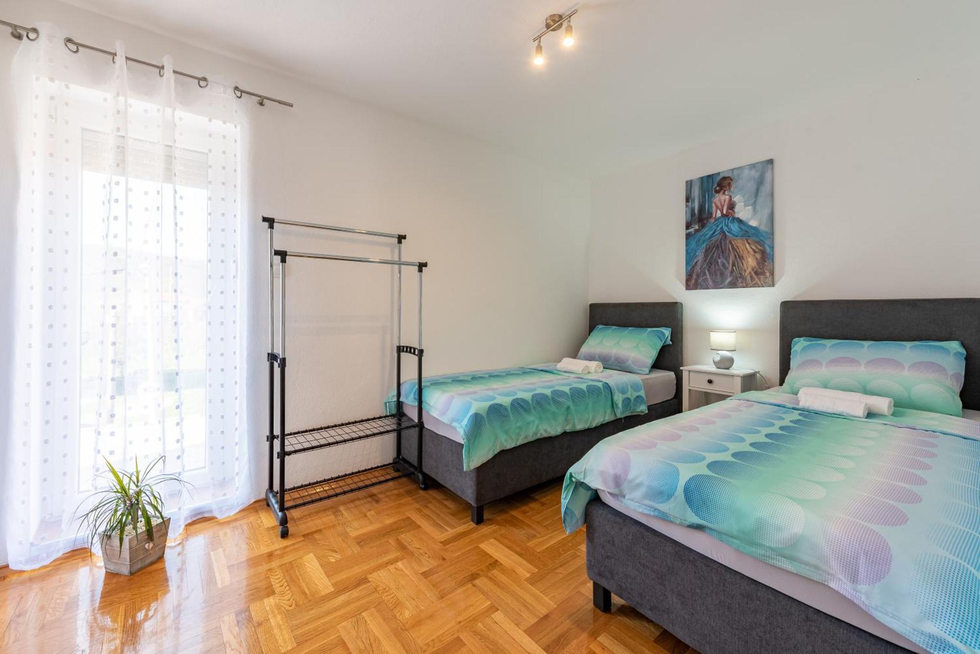 Apartman Toni Gračac Extérieur photo