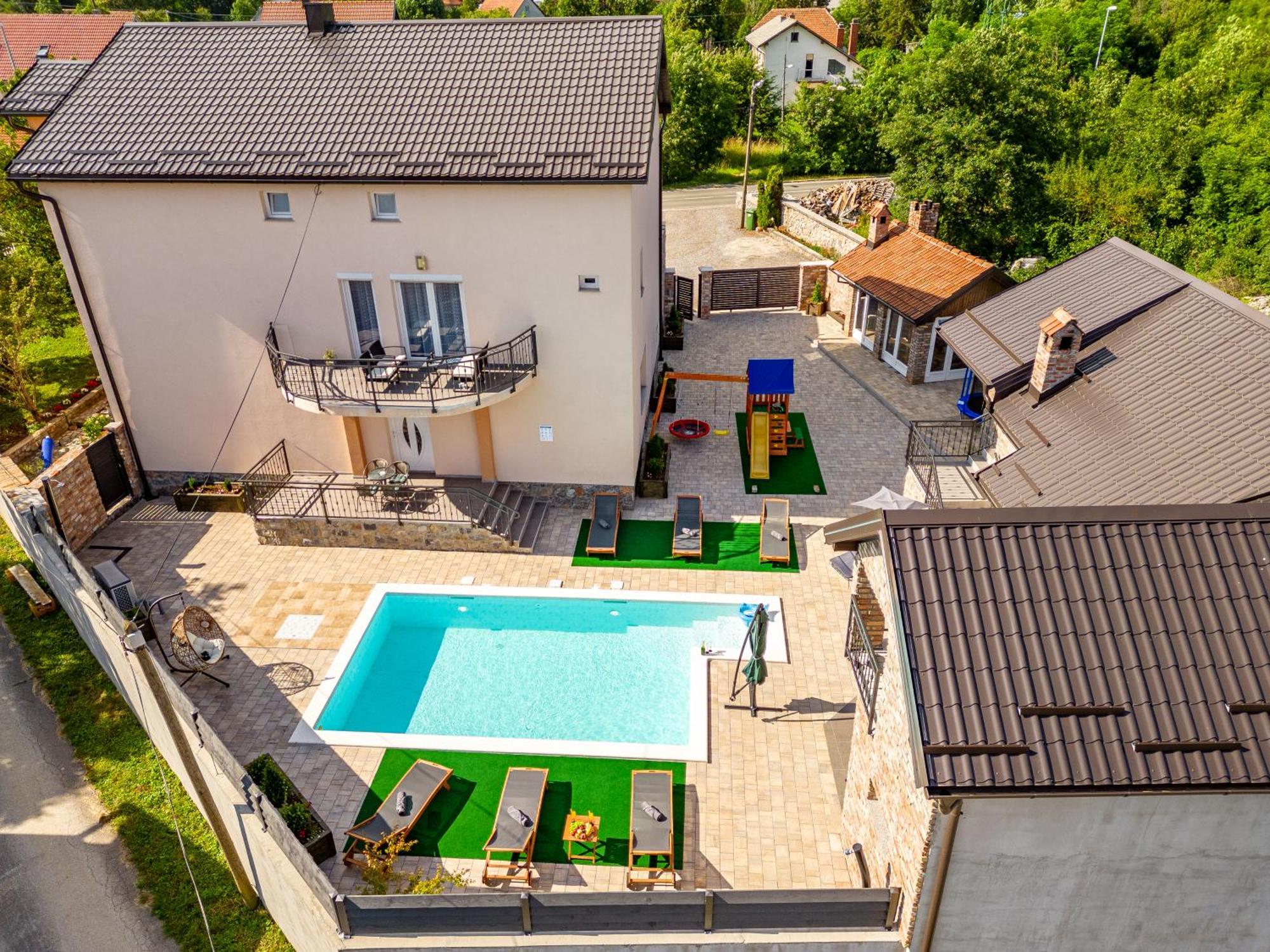Apartman Toni Gračac Extérieur photo